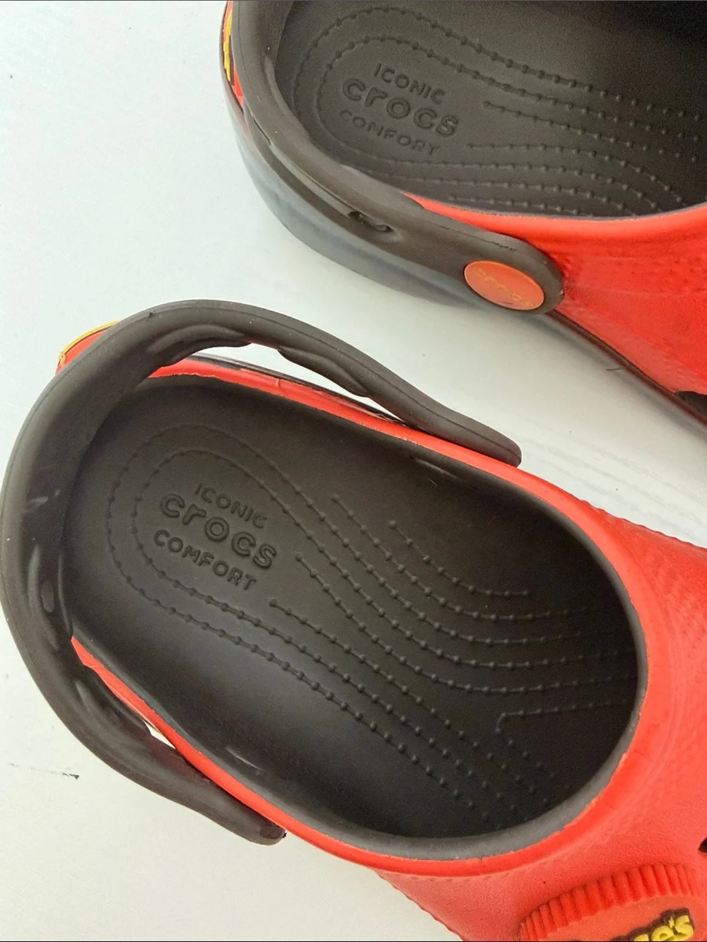 CROCS bright orange